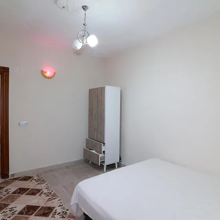 Apartment Yellow Butterfly 2 Demre